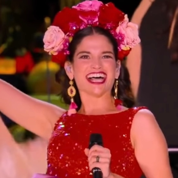 BRIDAL headpiece - Picture 7 of 16